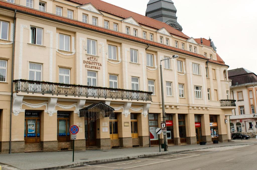 Hotel Dorottya Kaposvár المظهر الخارجي الصورة